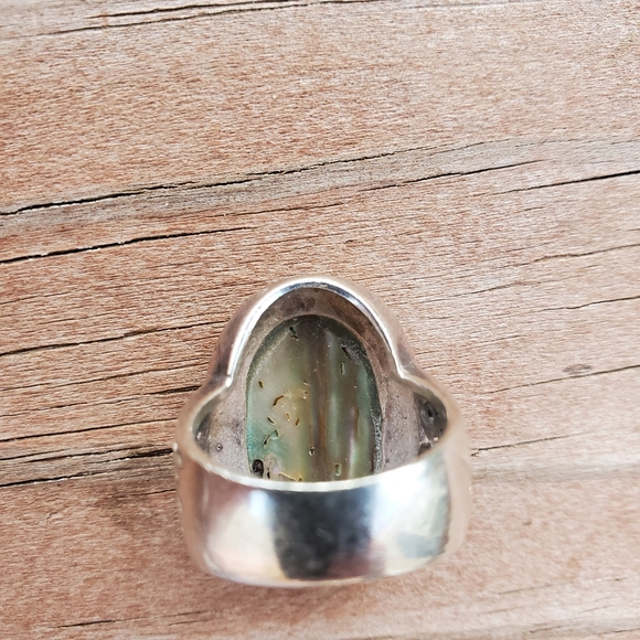 Vintage Abalone Sterling Silver Ring (Size 5 1/2) - Picture 4 of 10